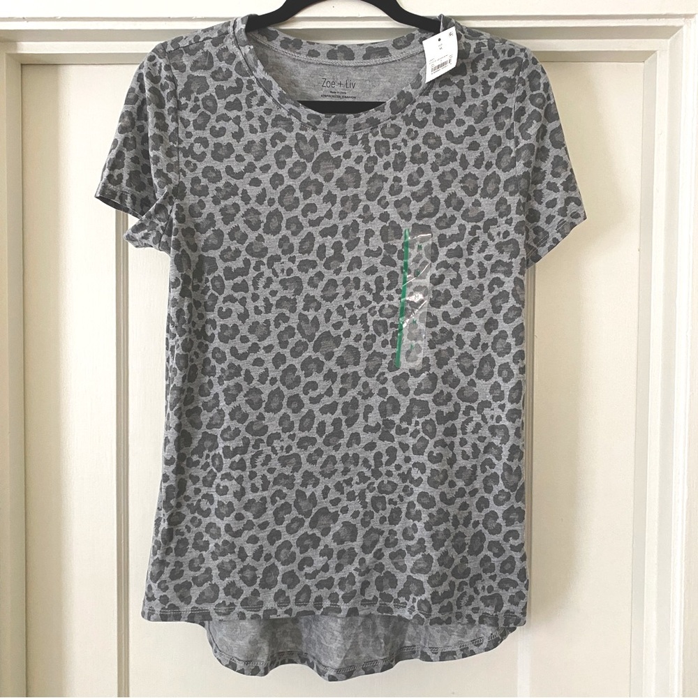 Short Sleeve Shirt Animal Print Size M NWT